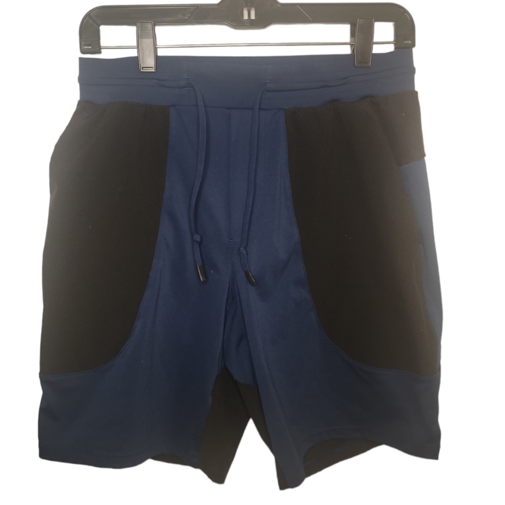 LULULEMON SHORTS SIZE S